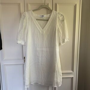 BB Dakota by Steve Madden WHITE V-Neck Dress with Puff Sleeves S
